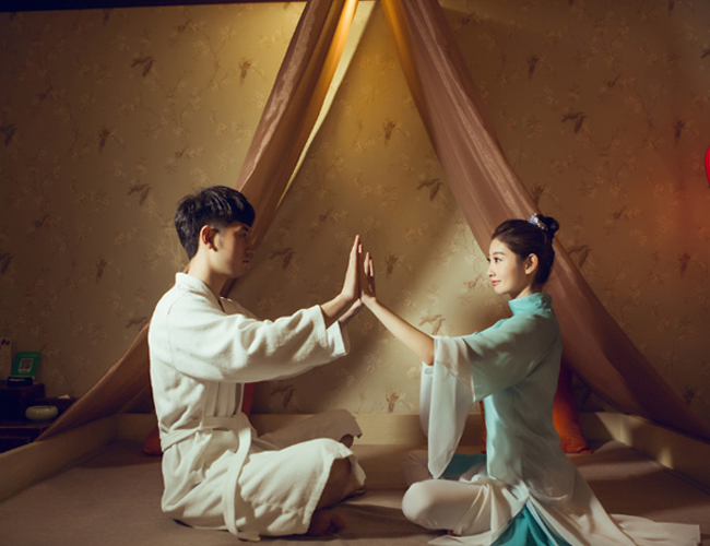 天津水疗与创造力：当大脑在漂浮中重启